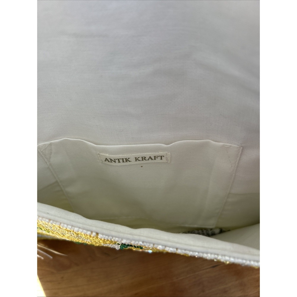 Lemon Patterned Crossbody Bag - Picture 7 of 7